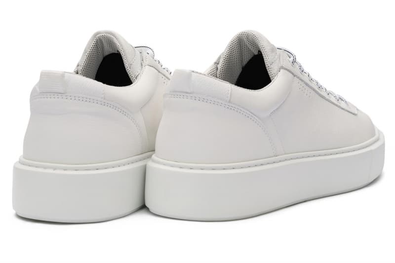 White natural leather sneakers